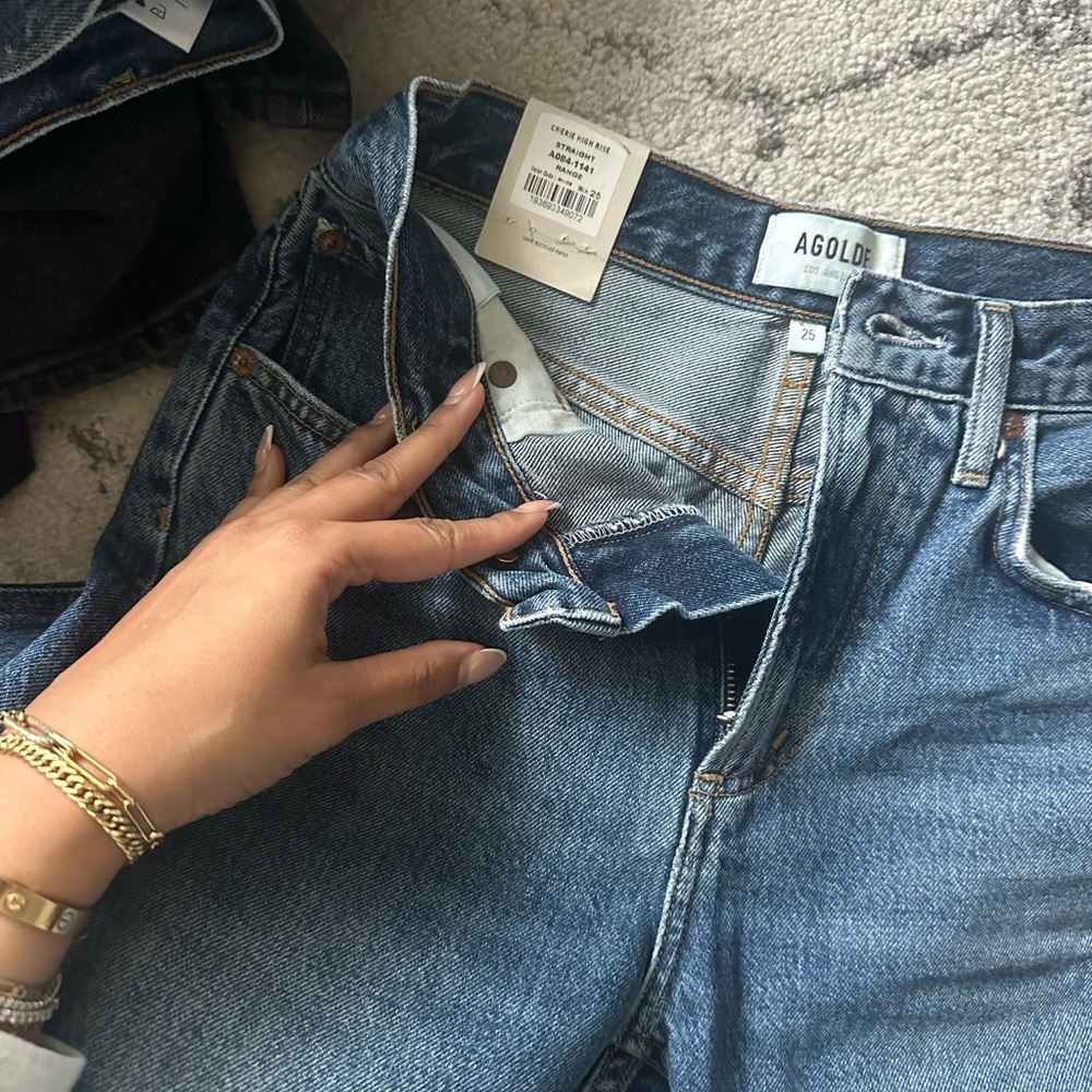 Agolde Cherie high rise straight jeans in range. Size 25. NWT. - Picture 2 of 2
